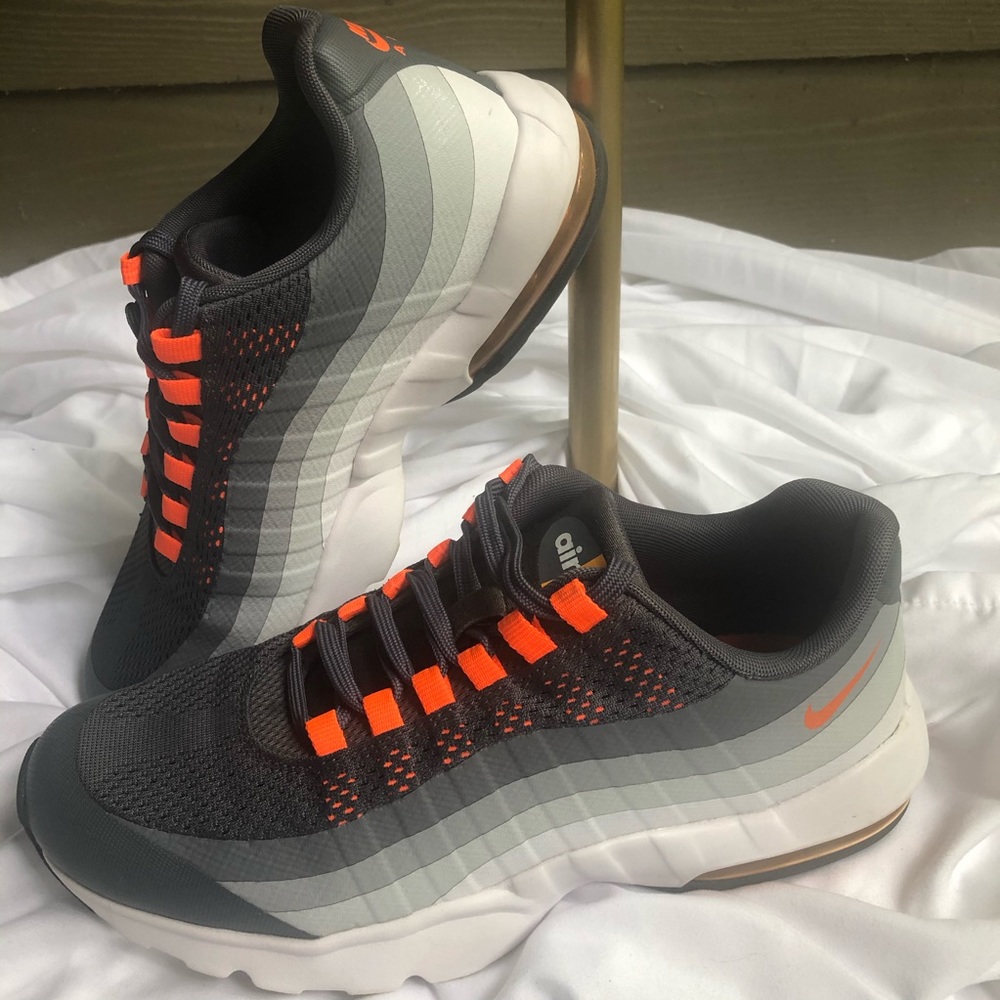 NIKE // Air Max 95